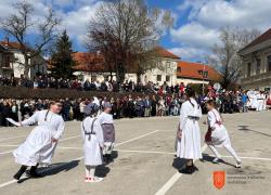 Zaviranje kola v Metliki. Foto: A. Pukl, 2023