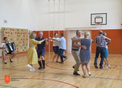 Snemanje plesov sotiš in šamarjanka. Foto: A. Pukl, 2021