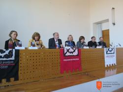 Udeleženci tiskovne konference. Foto: B. Rogelj Škafar, 2016. 