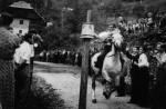 Štehvanje v Dolah na Avstrijskem Koroškem, 1951. Foto: iz dokumentacije SEM. 
