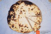 Baking <i>Prleška gibanica</i>. Photo: M. Godina Golija, 2010