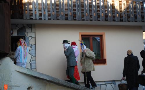 New Year carolls in Bohinjska Češnjica. 
