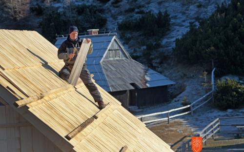Shingle Making Craft. 