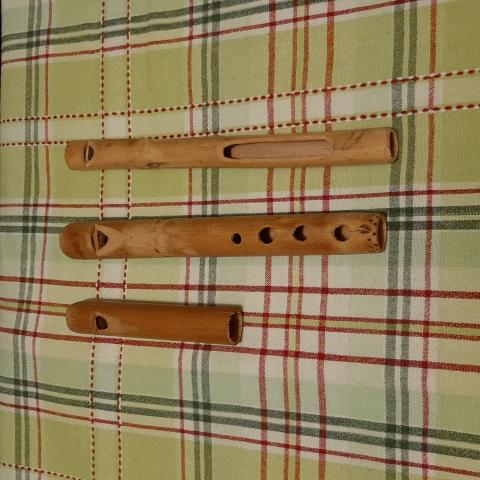Making simple folk musical instruments. Photo: M. Kranjac, 2024