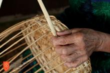 Weaving. Photo: M. Povše, 2014 