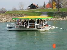 Cable ferry in Mostec. Photo: B. Sosič, 2016 