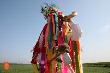 Traditional inviting to wedding in Prekmurje. Photo: Z. Gnezda, 2007 (ZTKŠ Beltinci)