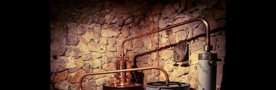 Distilling. Photo: K. Bizjak, 2021