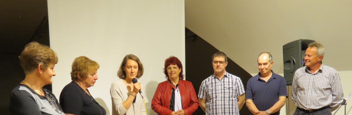 Pogovor po ogledu filmov. 