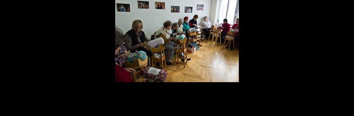 Klekljanje slovenske čipke(Foto Mojca Ferle, 2015)