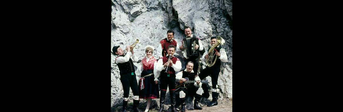 Narodno-zabavna glasba(Foto Stane Jerko, 1969)