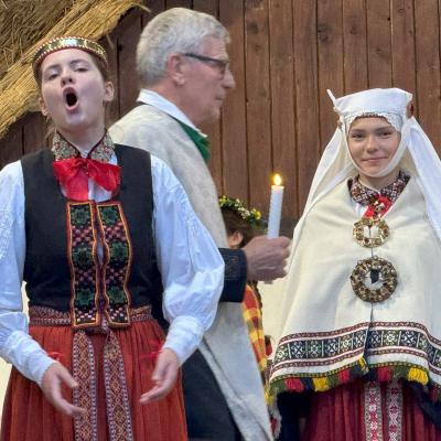 Nastop skupine Gudenieku suiti iz Latvije. Foto: A. Jerin, 2024