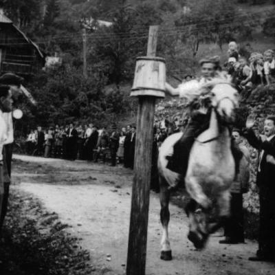 Štehvanje v Dolah na Avstrijskem Koroškem, 1951. Foto: iz dokumentacije SEM 